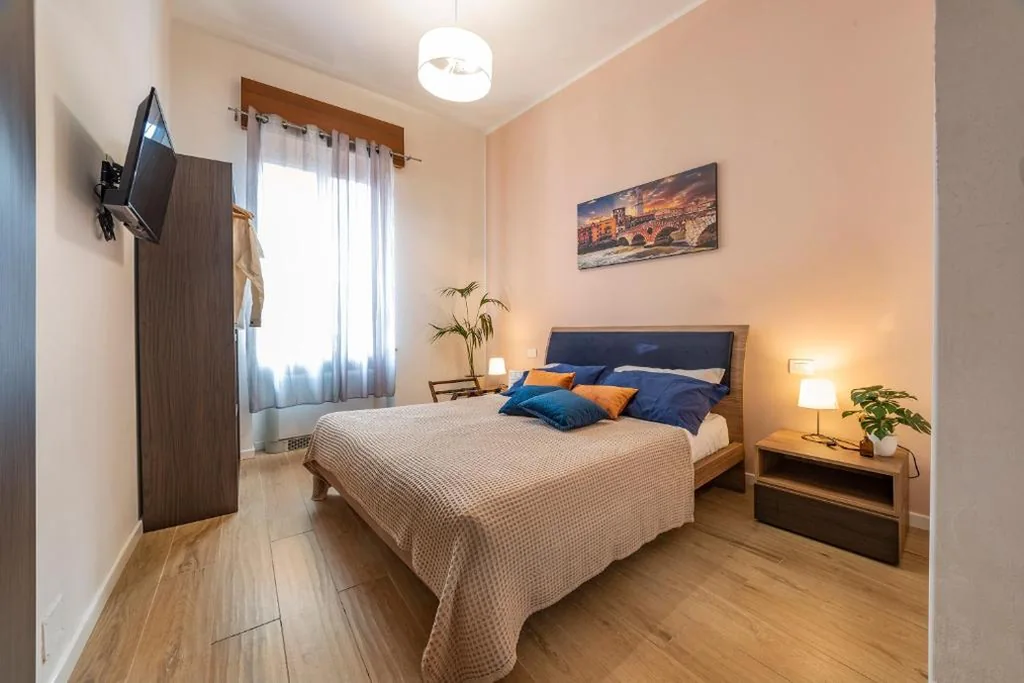 Italianflat – Rentroom 200mt to Arena