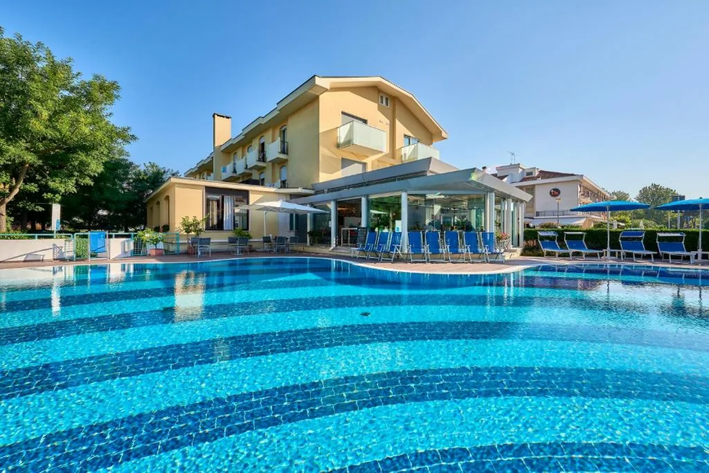 Junior Family Hotel
