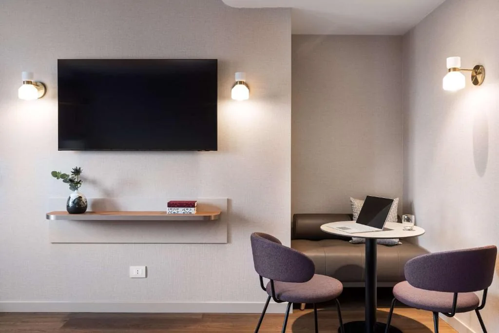 Junior Suite — Ambasciatori Hotel Venice Mestre, Tapestry Collection by Hilton