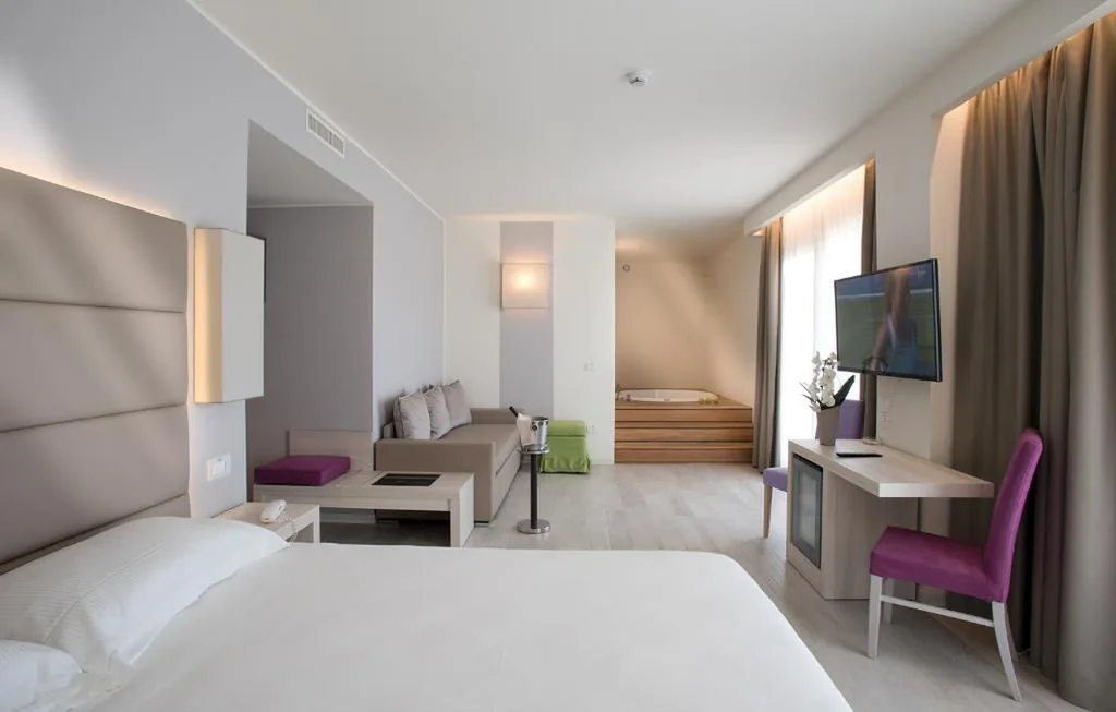 Junior Suite — AQA Palace