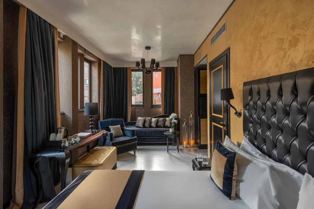 Junior Suite — Carnival Palace – Venice Collection