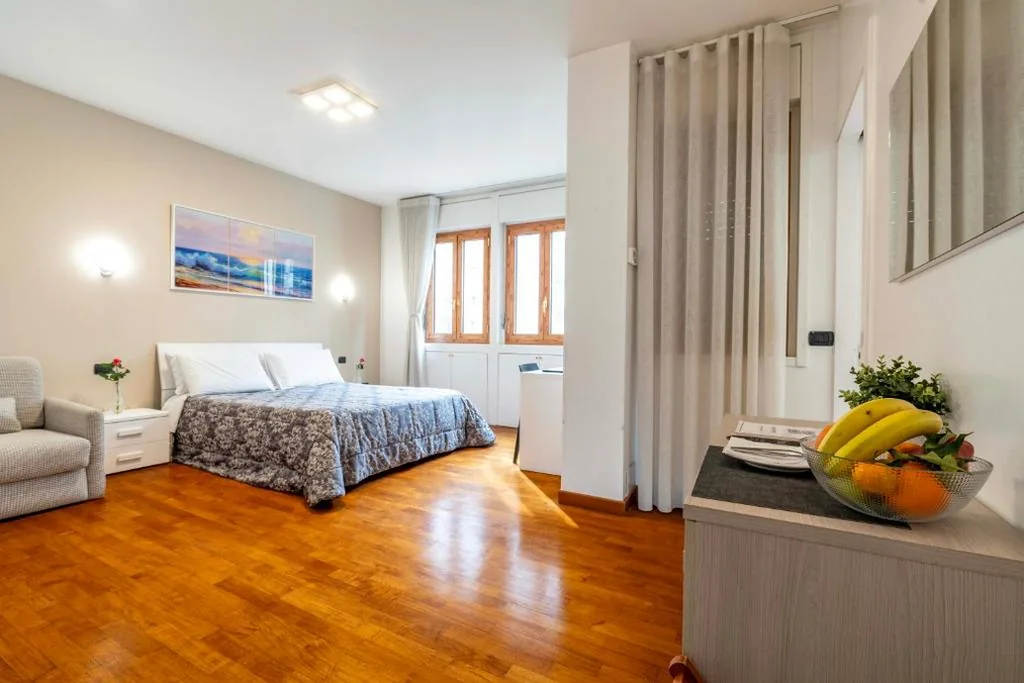 Junior Suite con Balcone — Bed & breakfast Venice Friends