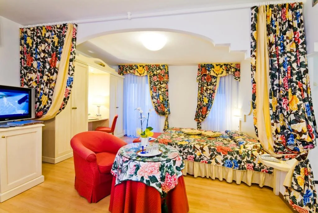 Junior Suite con Balcone — Hotel Panoramic