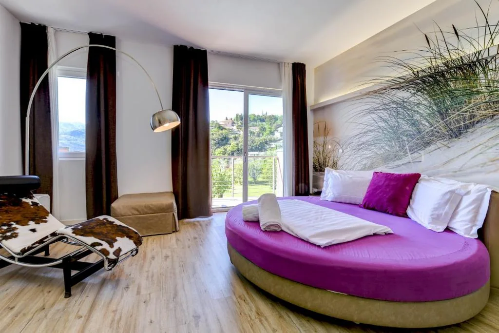 Junior Suite con Vasca Idromassaggio — Park Hotel Val Di Monte ***S