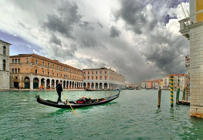 Junior Suite with Canal View — Al Ponte Antico
