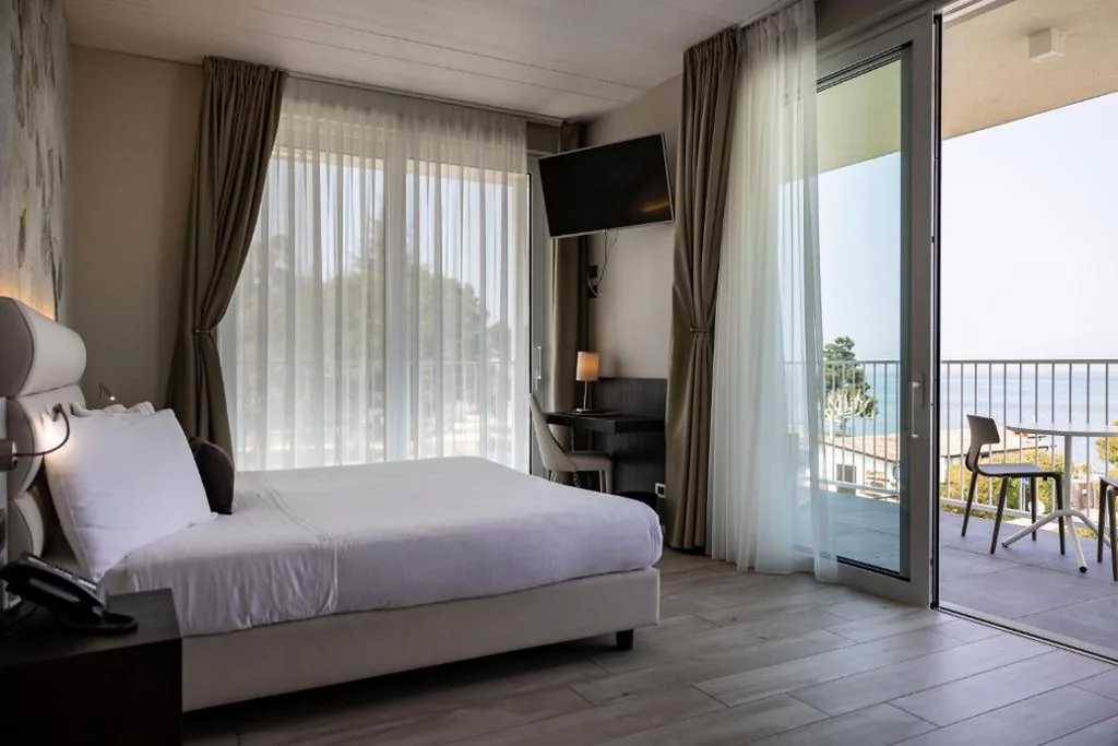 Junior Suite with Lake View — Vision Hotel