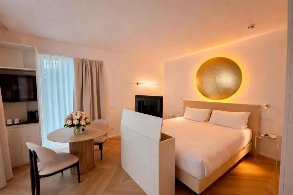 Junior Suite with Sea View — Schiavon Beach Palace