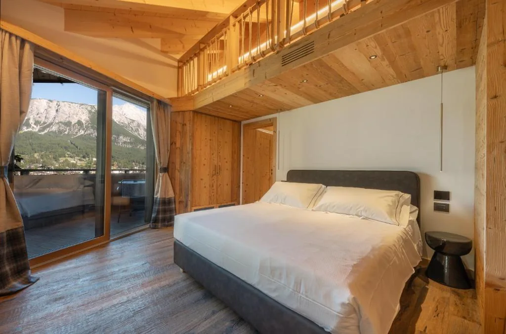 Junior Suite Deluxe — Villa Oretta
