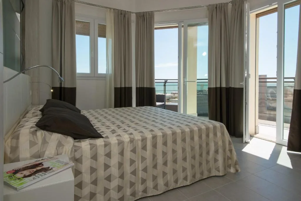 Executive Junior Suite — Hotel Sheila