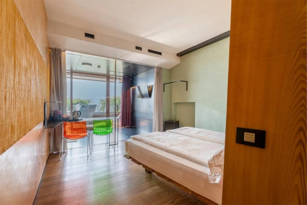 Junior Suite Fronte Lago — Ambienthotel PrimaLuna 3S