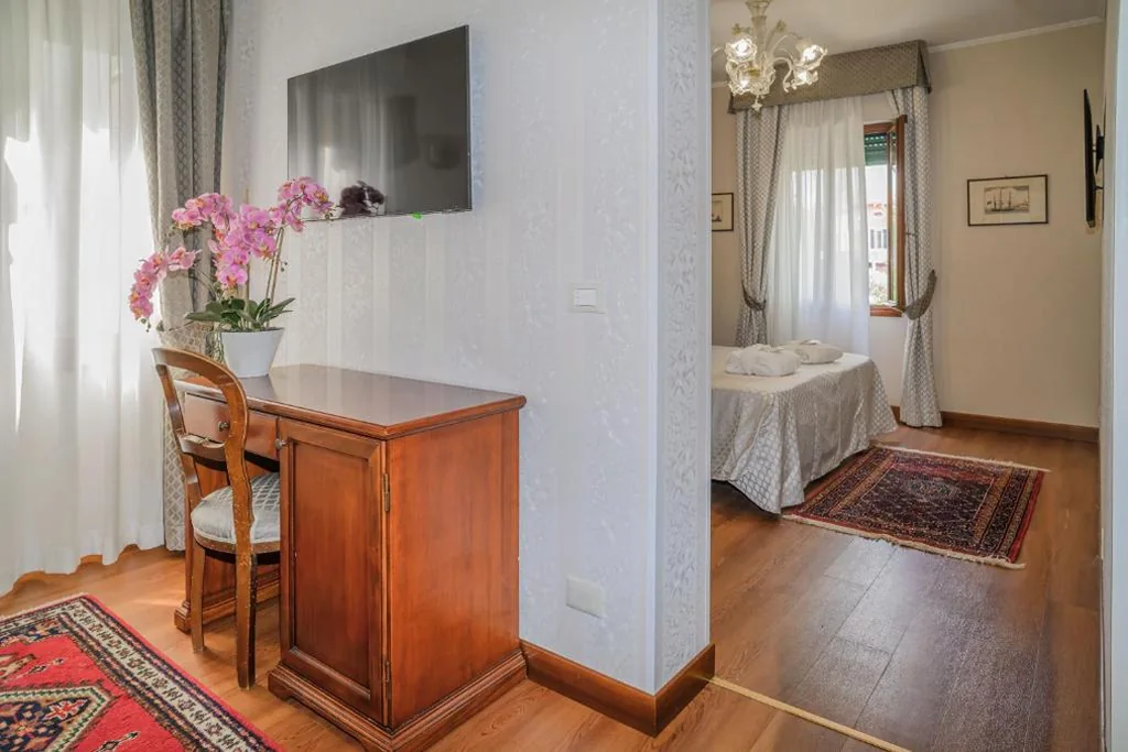 Junior Suite — Hotel La Meridiana