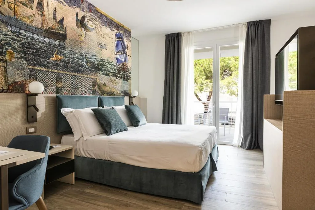 Junior Suite — Life Hotel 4 Superior