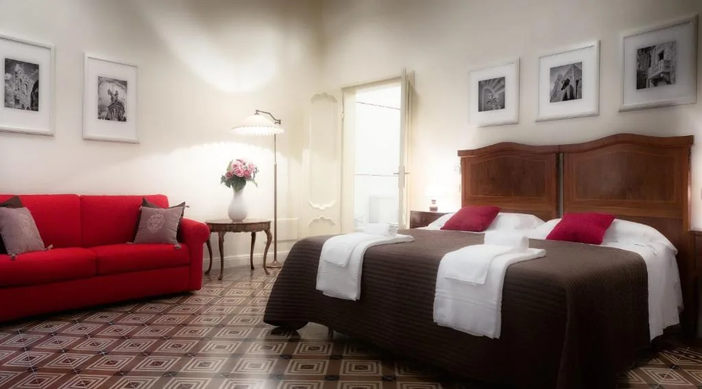 Junior Suite — Palazzo Cerù Bed and Breakfast