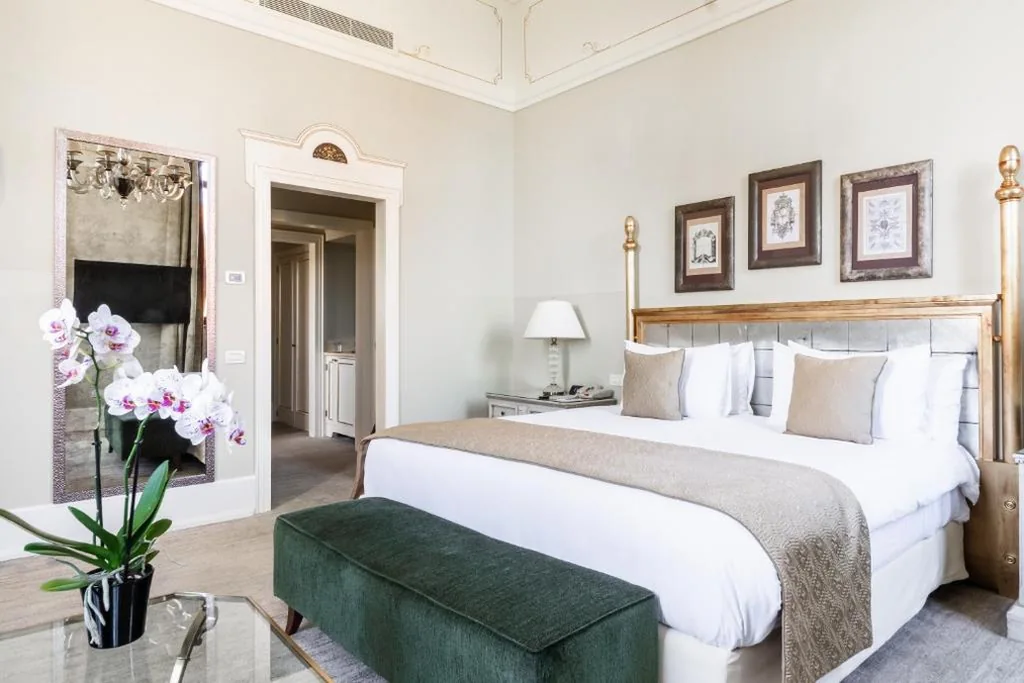 Junior Suite — San Clemente Palace Venice
