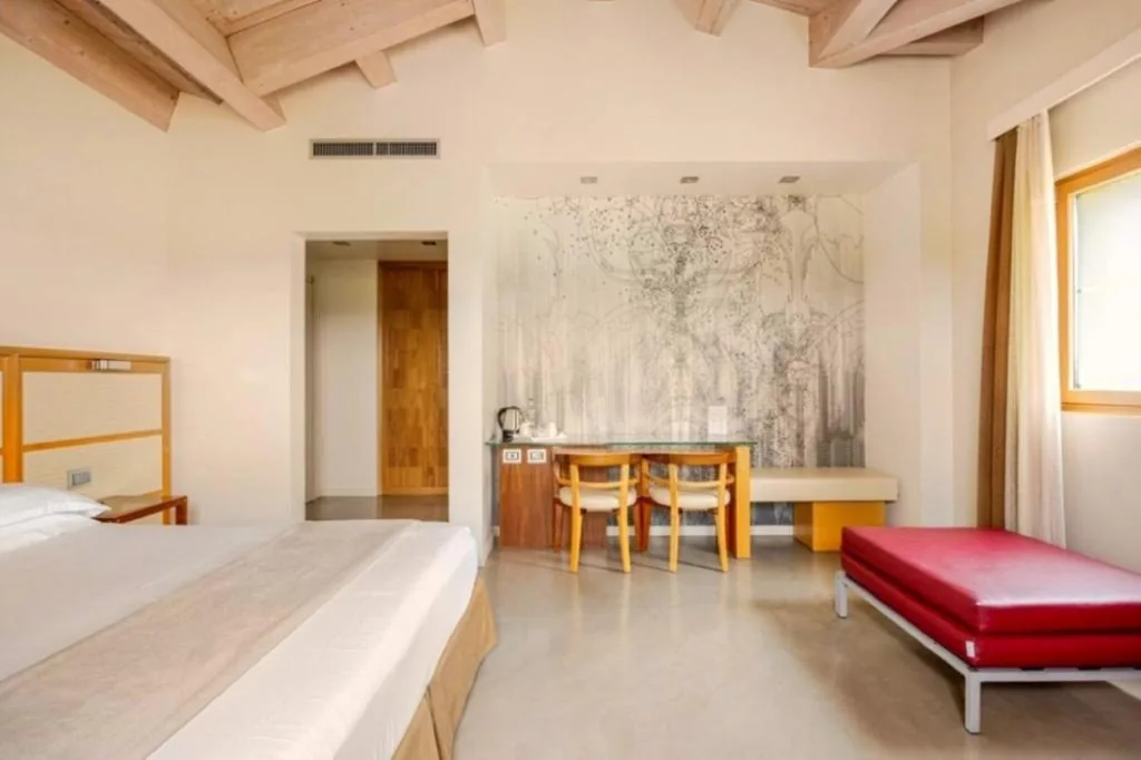 Junior Suite — The Ziba Hotel & Spa