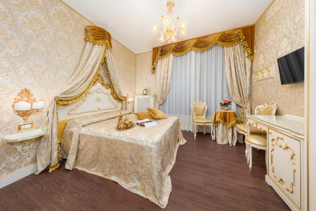 La Veneziana Boutique Rooms 2