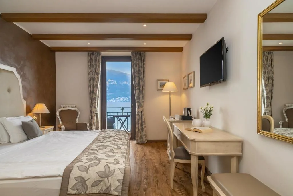 Lake Front Hotel Brenzone