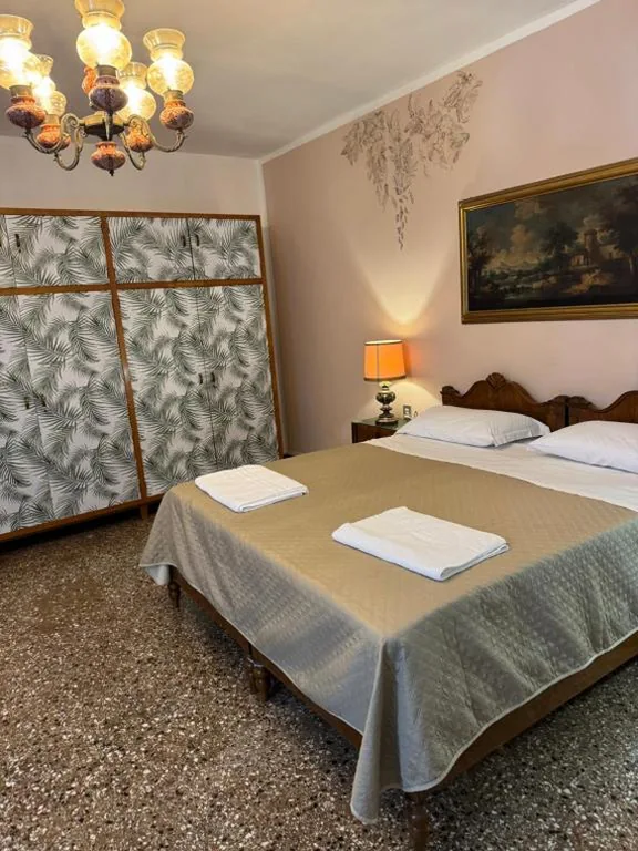 Lions Venice Guest house