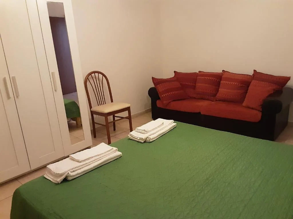 Locazione Menini – Camere zona stazione