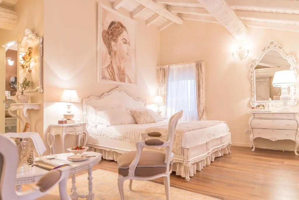 Maison Resola – Rooms Experience