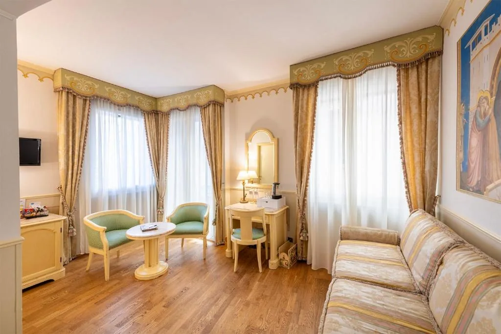 Majestic Toscanelli (centro storico) — foto 4