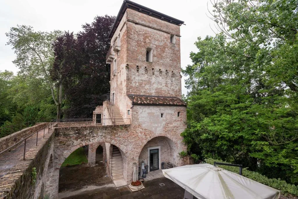 Massimago Wine Tower — foto 5