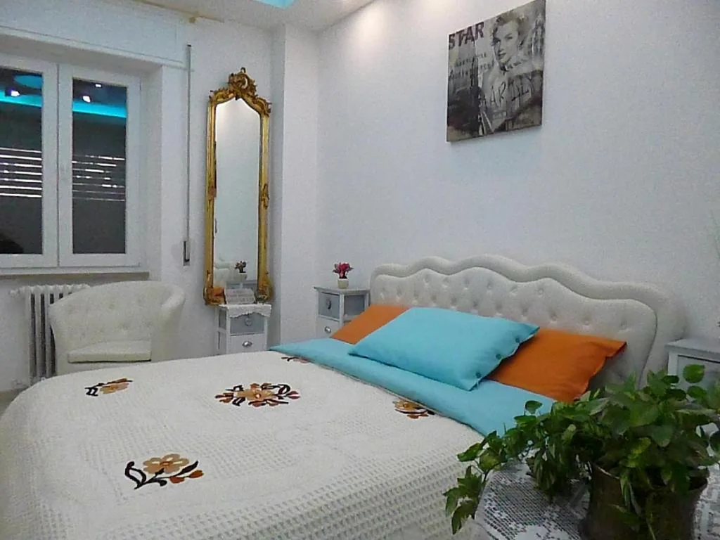 Monaco Rooms
