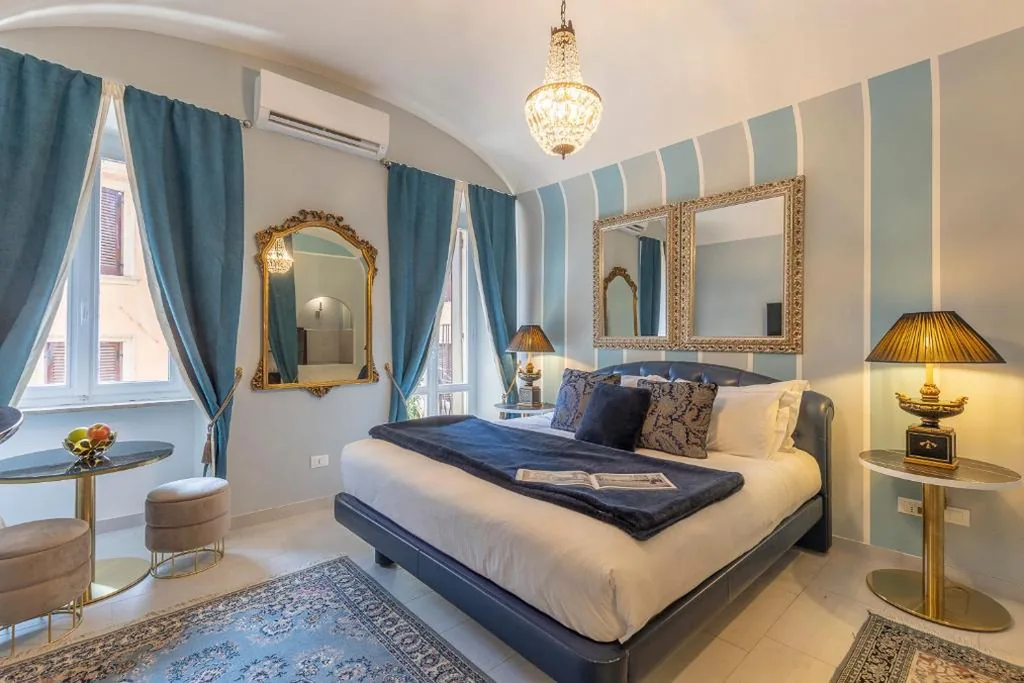 Monolocale con Balcone — Corte Realdi Suites Piazza Erbe