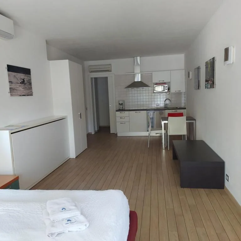 Monolocale Familiare — Villa Treccani Apartments
