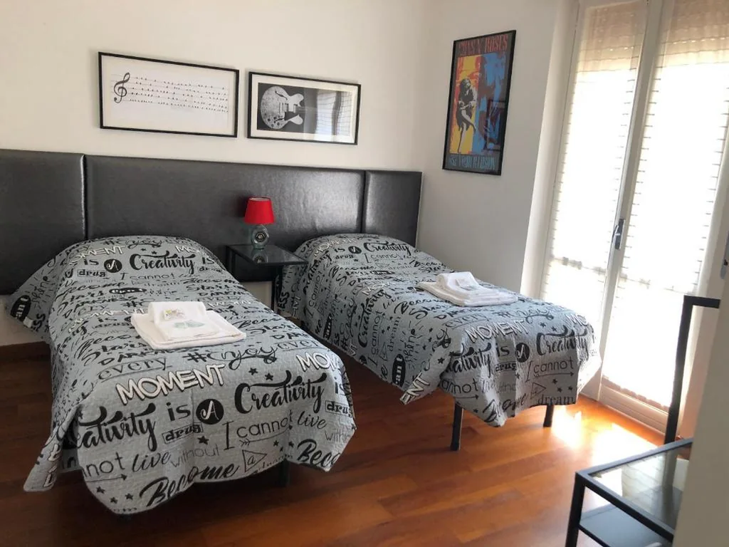 Musicisti House — foto 8