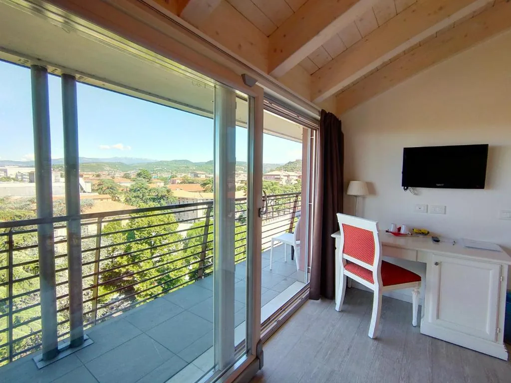 Nuova Opera Rooms & Apartments — foto 4