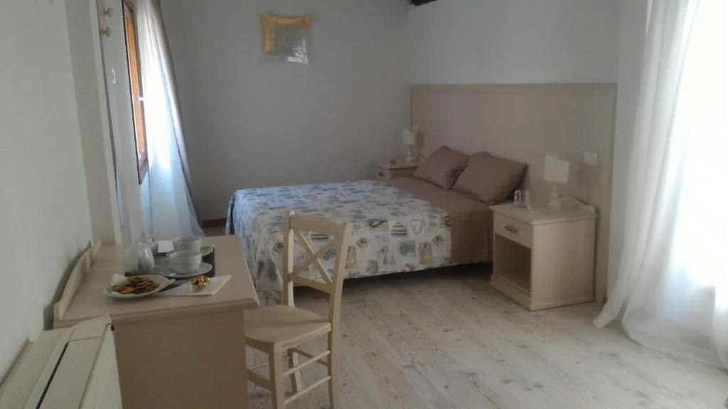 Palazzetto Canossa — foto 8