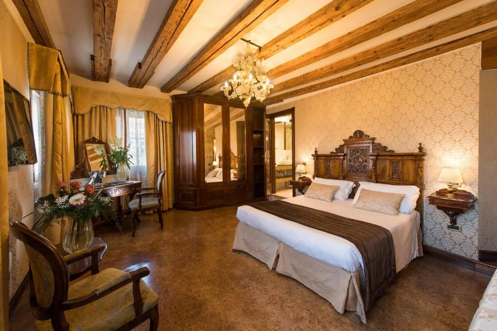 Palazzo Bembo – Exclusive Accommodation