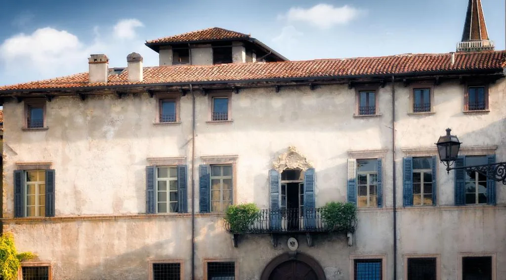 Palazzo Cerù Bed and Breakfast