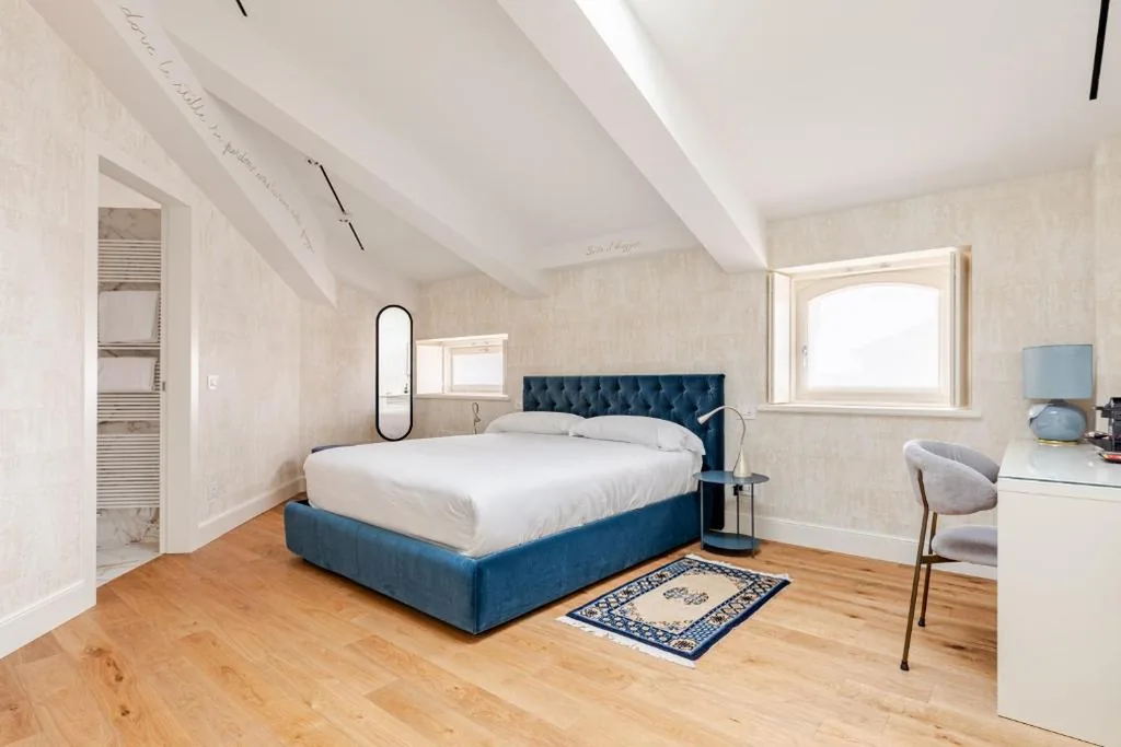Palazzo Poste Suites