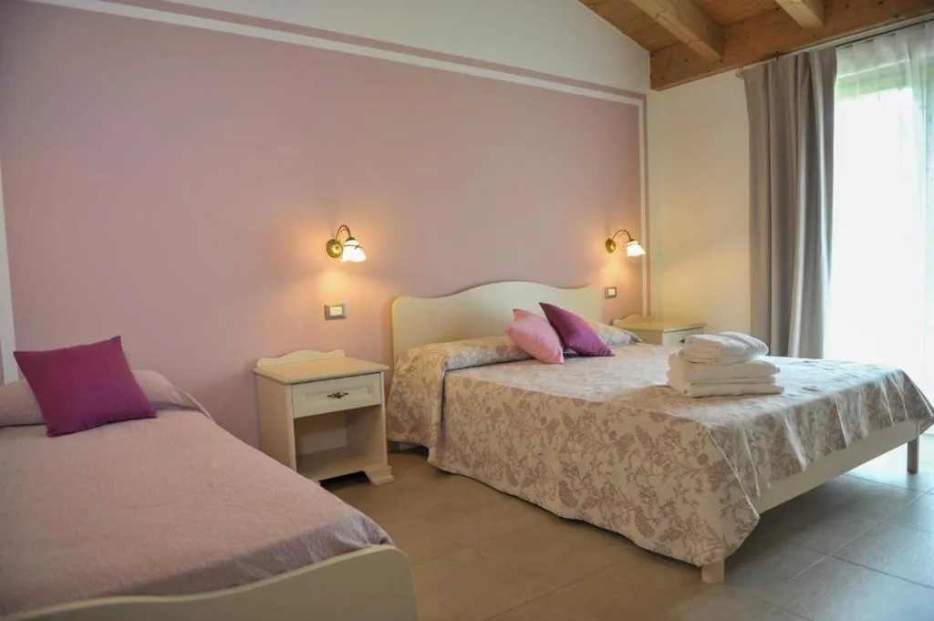 Paradiso degli Ulivi B&B