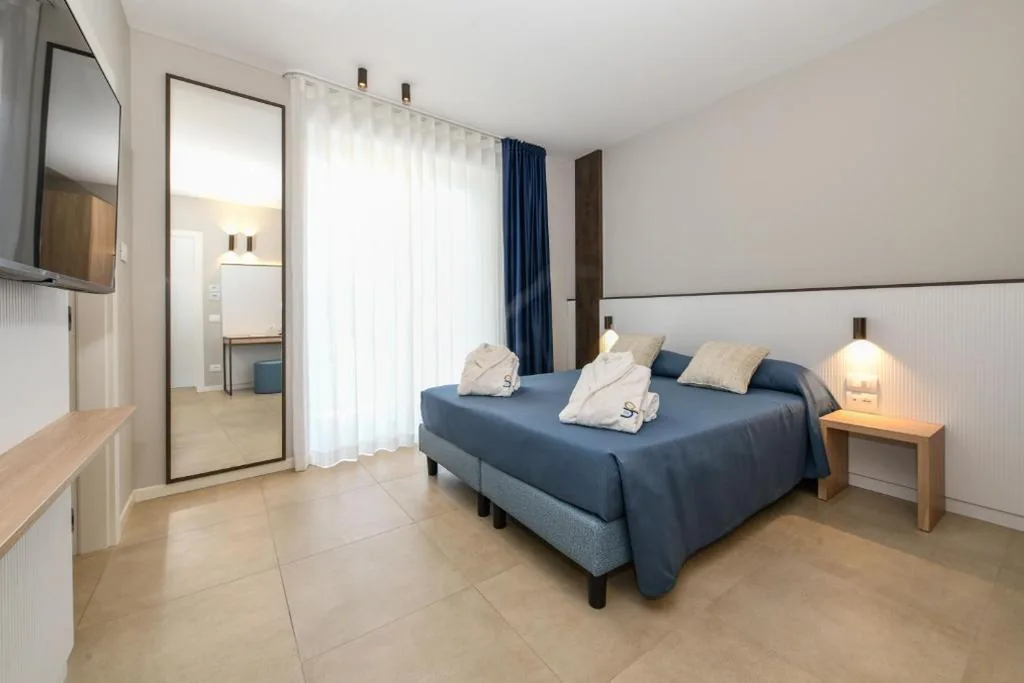 Petit Hotel