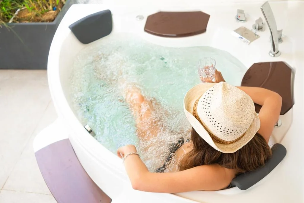 Plaza Lago di Garda Rooms – Rooftop, Lakeview & Jacuzzi — foto 7