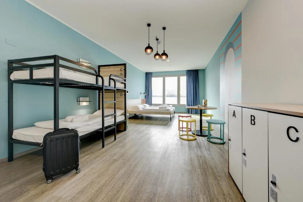 Posto Letto in Dormitorio Misto con 4 Letti — MEININGER Venezia Mestre