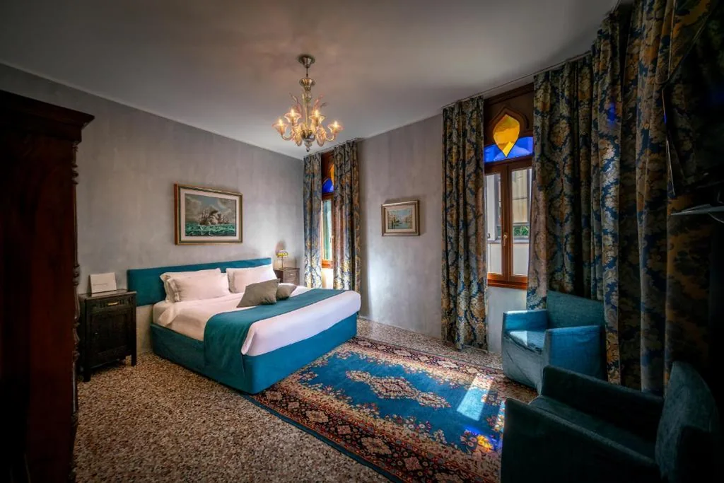 Premier Two-Bedroom Apartment - Annex Building — Palazzo San Luca