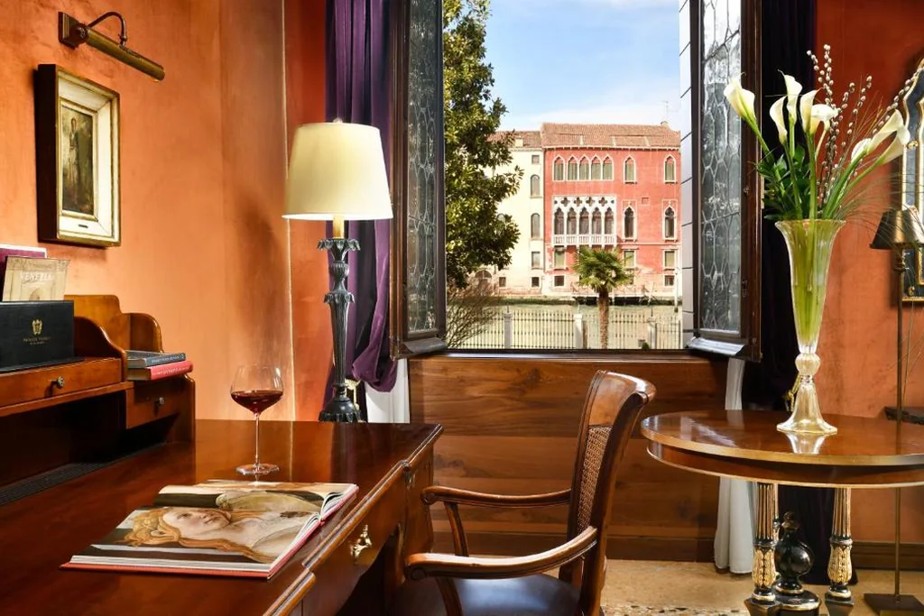 Prestige Double Room with Grand Canal View — Palazzo Venart Luxury Hotel