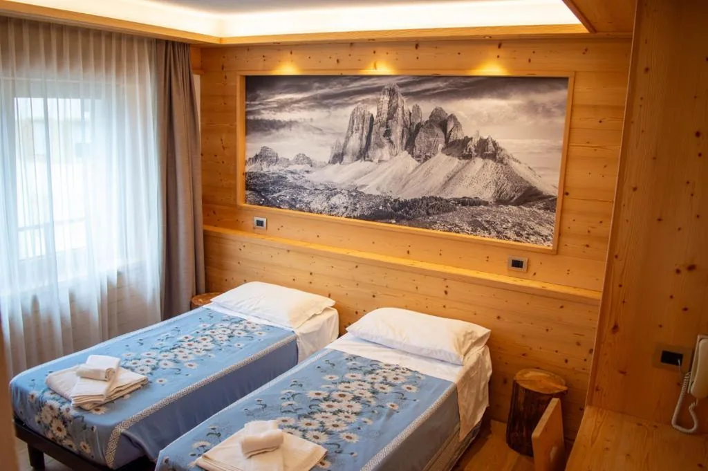 Standard Double Room Auronzo — Hotel Serena – Tre Cime Views