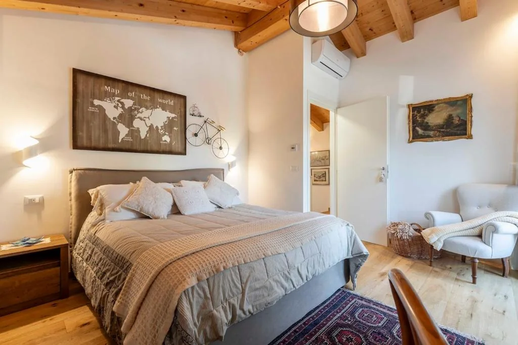 Stylish house near Venice With Parking
