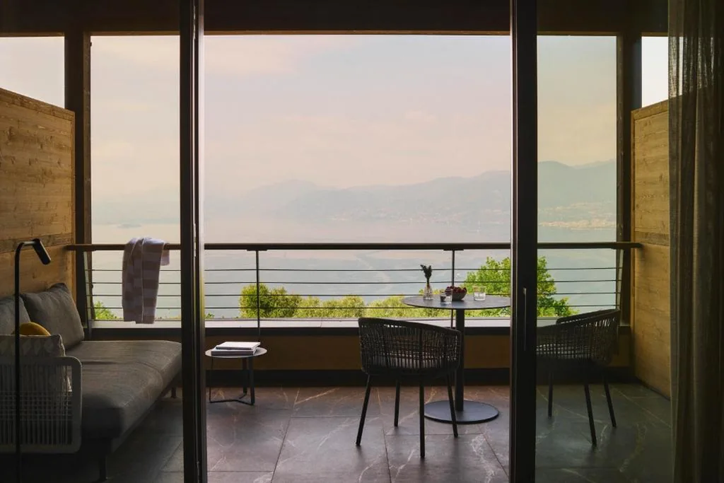 Suite — Cape of Senses