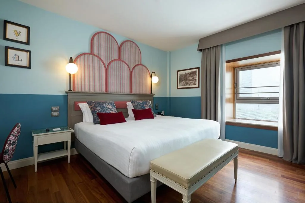 One-Bedroom Suite with Sofa Bed — Hotel Indigo Verona – Grand Hotel Des Arts by IHG