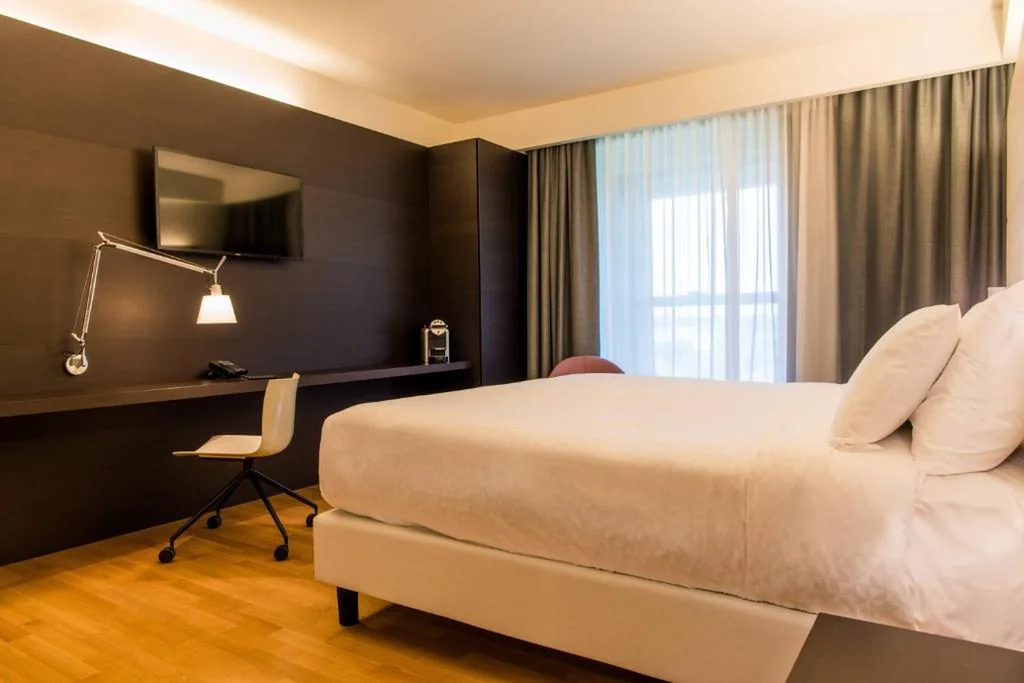 Suite con 1 Camera da Letto — Four Points by Sheraton Venice Mestre