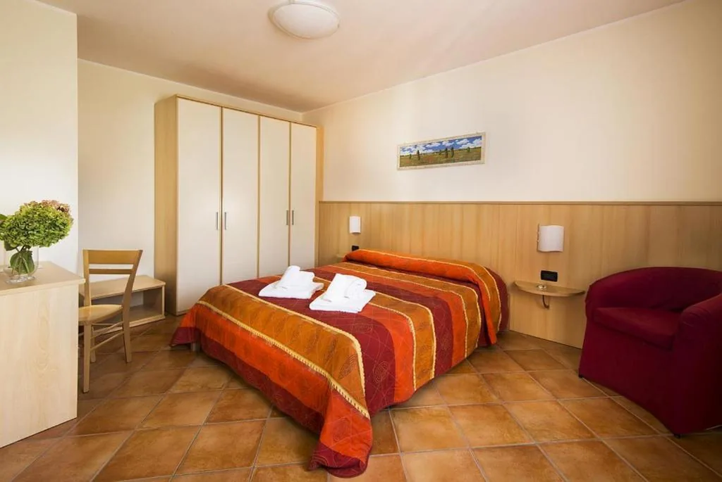 Suite con 1 Camera da Letto — Residence Corte Camaldoli
