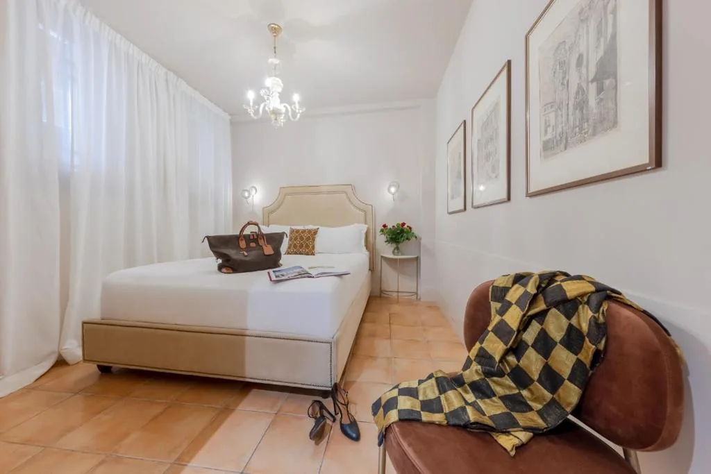 Two-Bedroom Suite — Daplace – Antica Casa Coppo 1