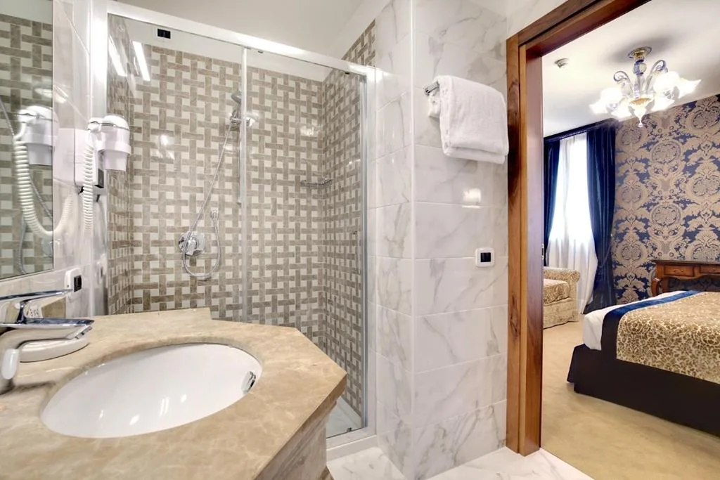 Suite con 2 Camere da Letto — Hotel Casanova