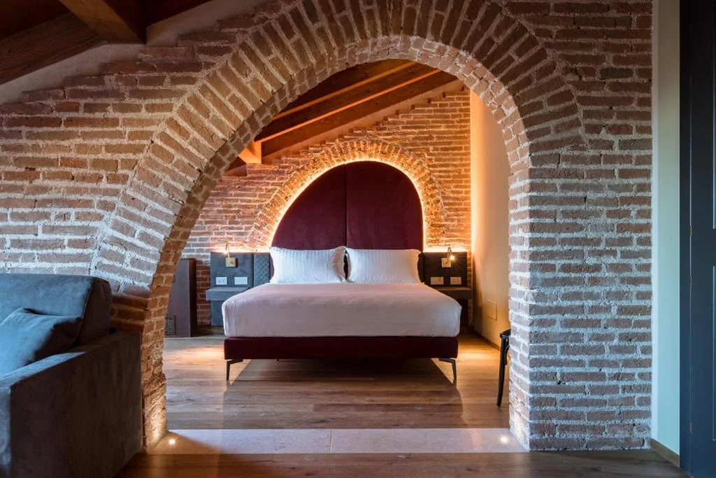 Suite con Vasca Idromassaggio — Pavillon Suite